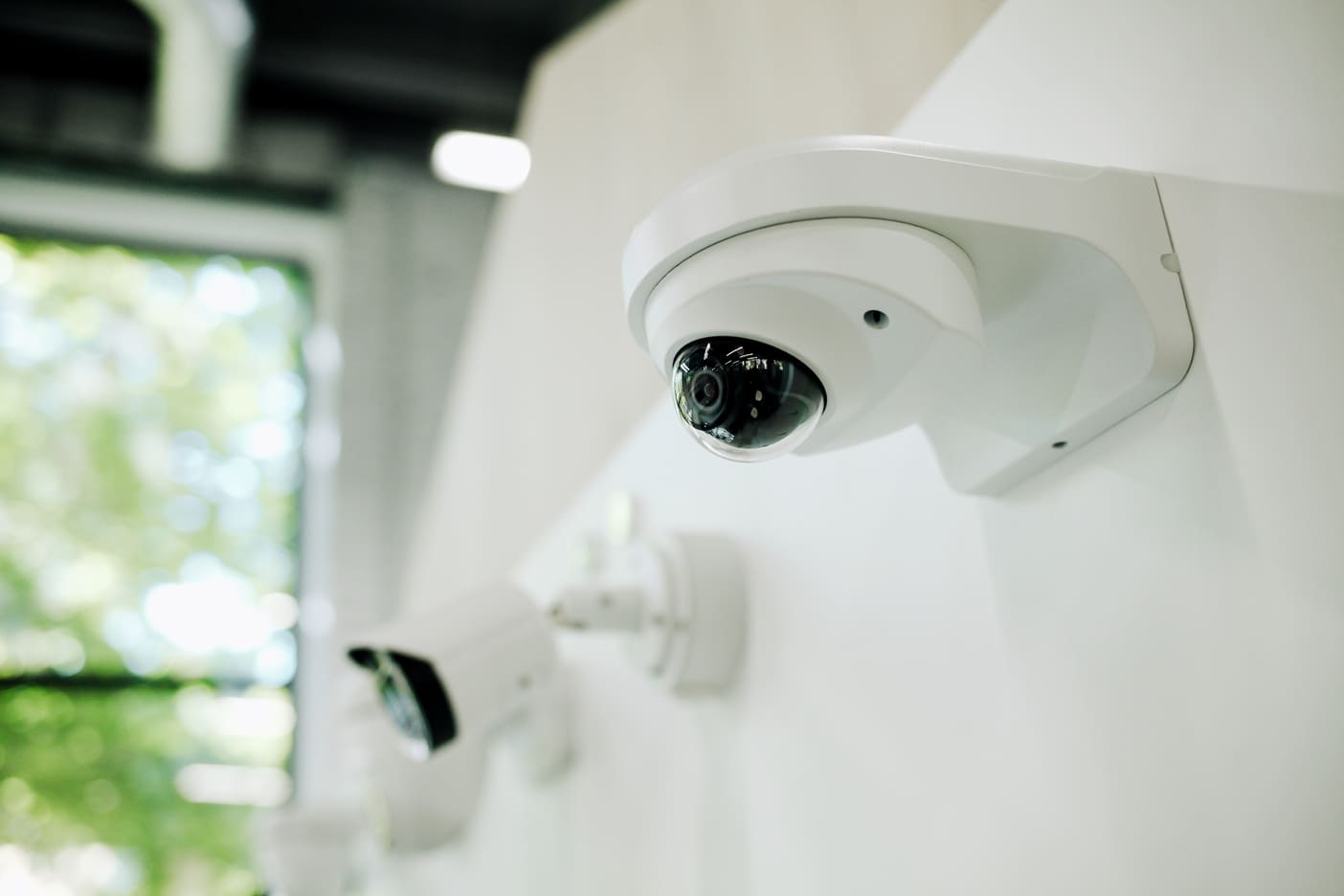Videovigilancia monitoreada para empresas: Funcionamiento y beneficios